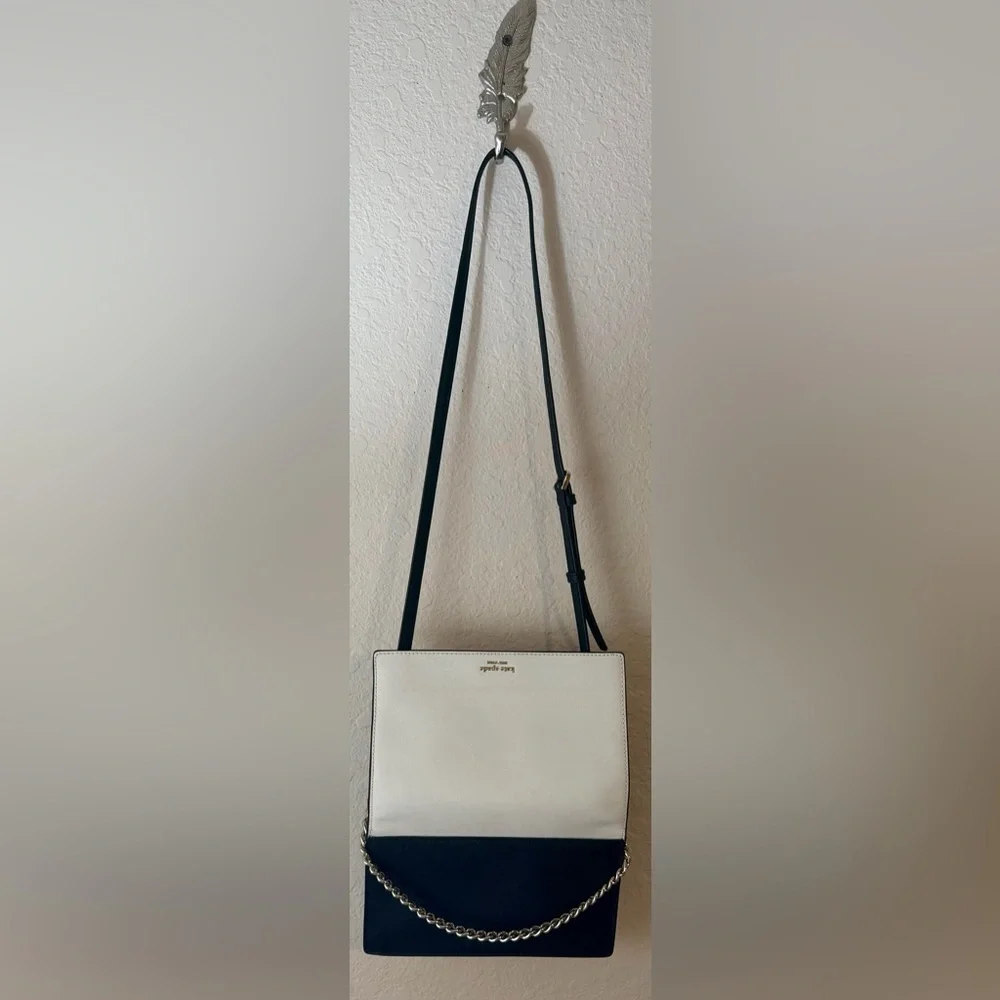 Kate Spade New York Women's Madison Saffiano Leather Convertible Crossbody Bag - Picture 3 of 10